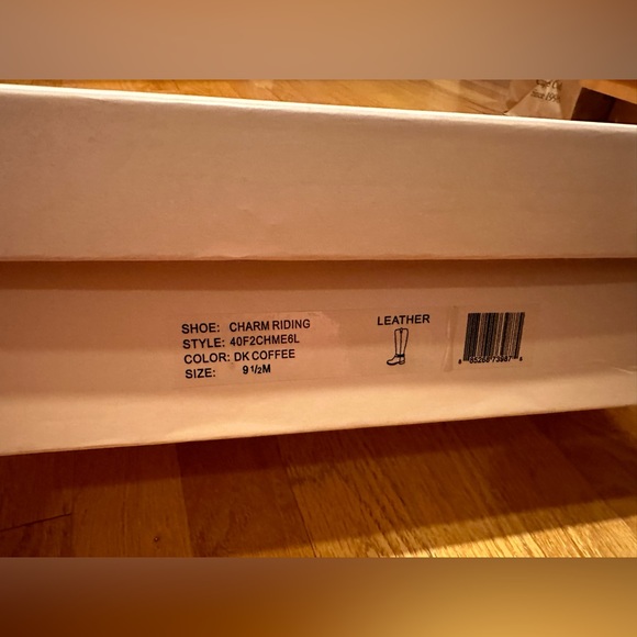 Very Gently used Michael Kors Brown Charmed riding boot size 9 1/2 - Picture 6 of 8